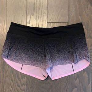 Lululemon Pink Ombré 2.5” Speed-ups, 4-way stretch